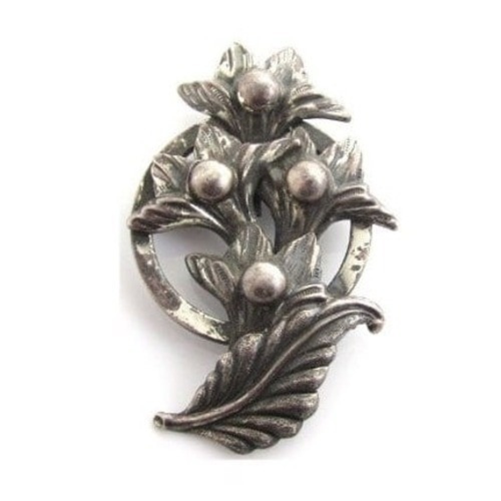 Vintage Art Nouveau Style Floral Flower Bouquet Silver Tone Brooch‎ or Pin.